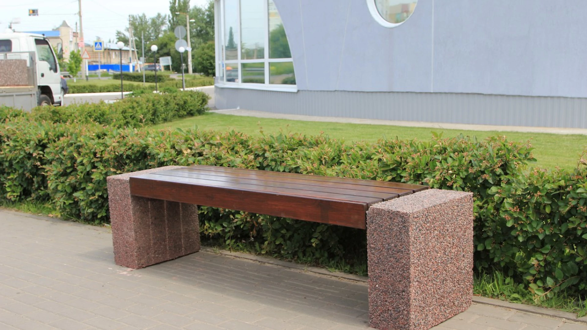 Бетонные лавки